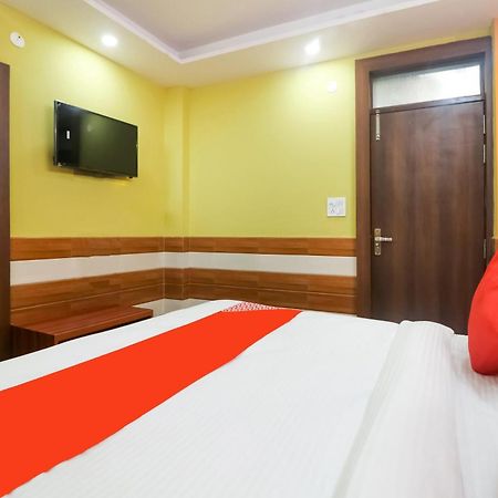 Hotel O Mayur Plaza Δελχί Εξωτερικό φωτογραφία