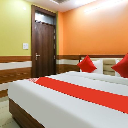 Hotel O Mayur Plaza Δελχί Εξωτερικό φωτογραφία
