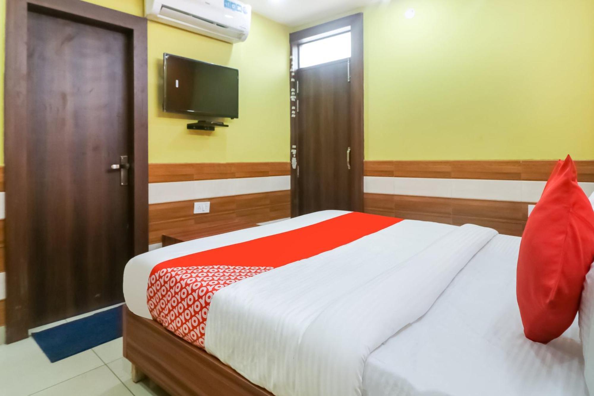 Hotel O Mayur Plaza Δελχί Εξωτερικό φωτογραφία