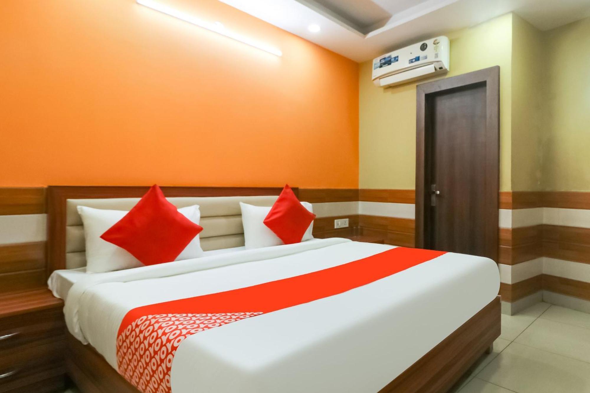 Hotel O Mayur Plaza Δελχί Εξωτερικό φωτογραφία
