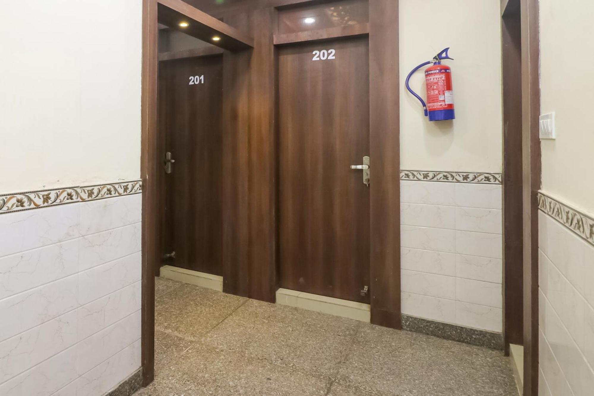 Hotel O Mayur Plaza Δελχί Εξωτερικό φωτογραφία